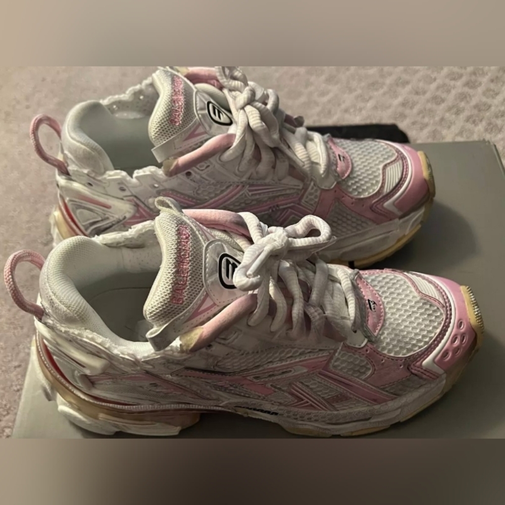 PINK BALENCIAGA RUNNER Athletic Sneakers Shoes 37 Women’s 7